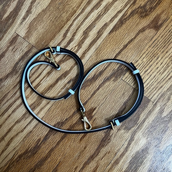 😊SOLD😊 Valentino Garavani White Rocketed Alcove Mini Leather Double Handle Bag - Picture 13 of 16